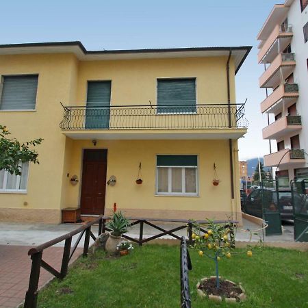 Apartamento Locazione Turistica Caboto Arma di Taggia Exterior foto
